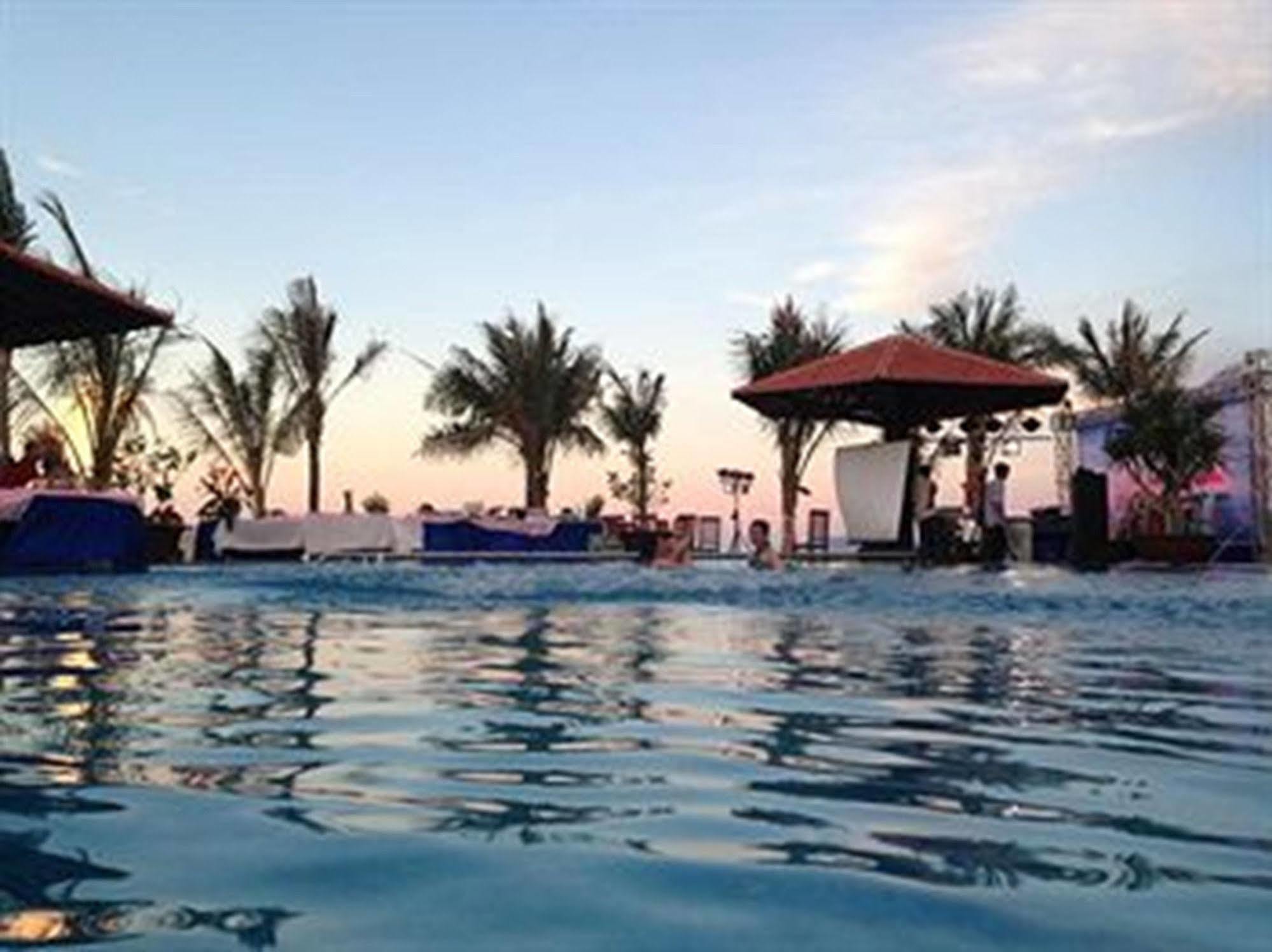Lang Co Beach Resort Hue Buitenkant foto